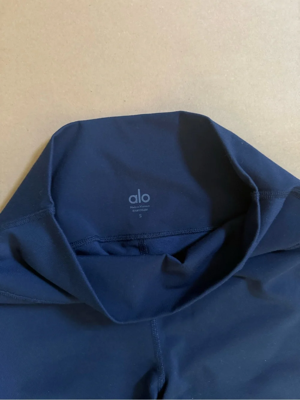 ALO 7/8 Bootcut Leggings